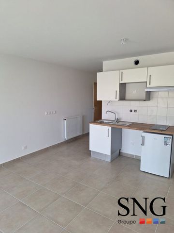 T2 AVEC TERRASSE + PARKING - Photo 3