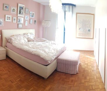 Affittiamo appartamento di 4,5 locali in zona strategica - Foto 1