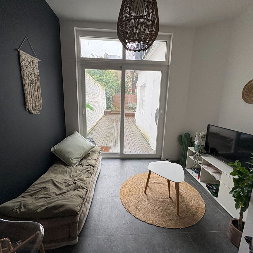 Location Appartement 1 pièce 14m² LILLE 59000 - Photo 1