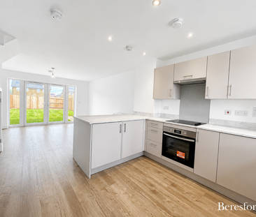 2 bedroom semi-detached house to rent - Photo 4
