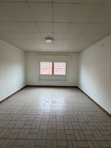 Leuke rijwoning in centrum van Zwevezele met 3 slaapkamers! - Photo 5
