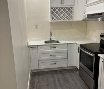 For Lease - 109 Lake Street, St. Catharines, Ontario - Photo 3