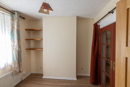 25 Francis Street, Lurgan, BT66 6DL - Photo 4