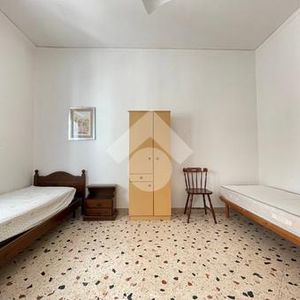 5 locali in affitto - Photo 2