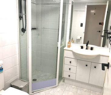 Wollstonecraft - Photo 6