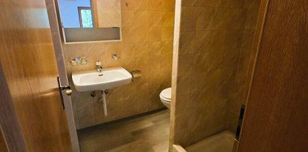 1 Zimmer mit Bad - Photo 2