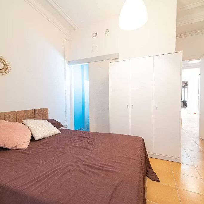 Carrer de la Boqueria, Barcelona, Catalonia 08002 - Foto 1