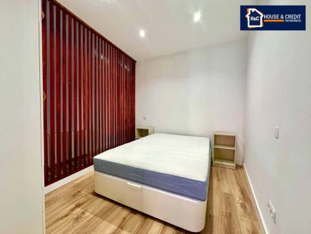 Apartamento de alquiler en Calle del Limón, Universidad - Malasaña - Photo 5