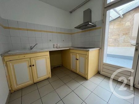 Location Maison 4 pièces 93m² LA REOLE 33190 - Photo 3