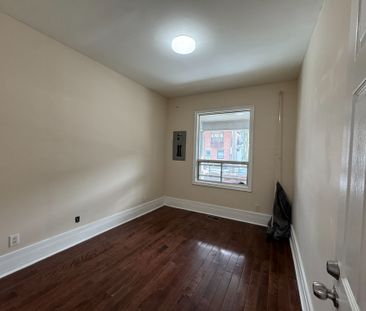 For Lease - 30 Endean Avenue Unit# Main, Toronto, Ontario - Photo 2