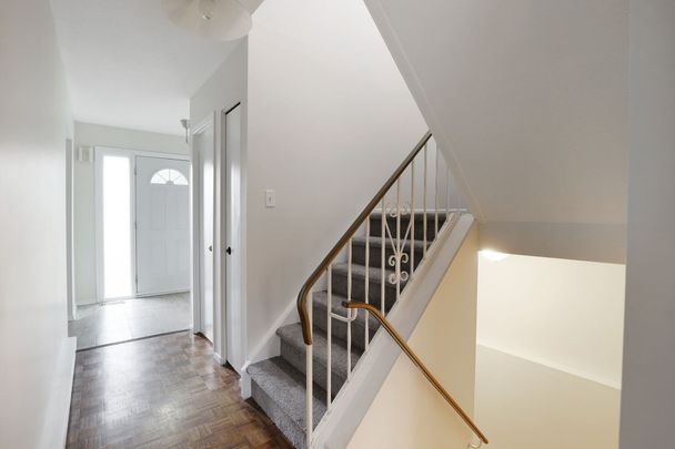 For Lease - 920 Dynes Road Unit# 44, Mooneys Bay - Carleton Heights and Area, Ontario - Photo 1