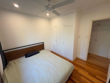St Kilda - Photo 5
