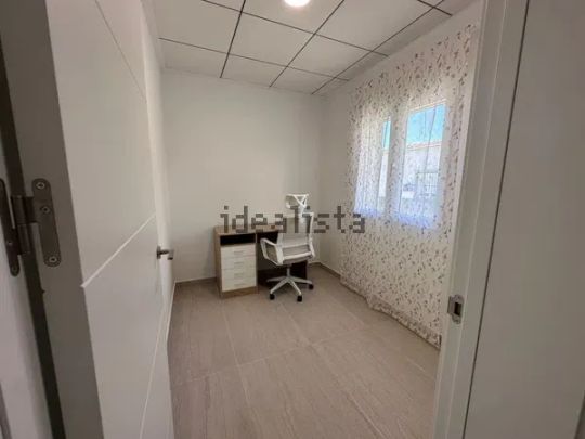 Alquiler de casa o chalet independiente en Centro - Photo 1