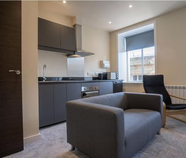 2 bedroom apartment to rent - Photo 3