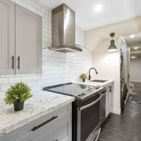 For Lease - 23 Wycombe Road, Toronto, Ontario - Photo 3