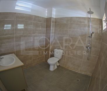 Location Appartement 3 pièces 82m² REMIRE MONTJOLY 97354 - Photo 4
