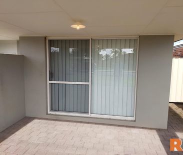 Conveniently Located Near Bunbury Farmers Market - Photo 5
