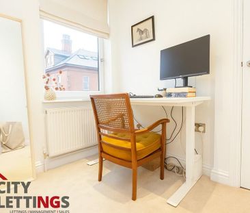 3 bedroom terraced house to rent - Photo 5