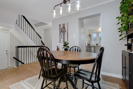 For Lease - 18 Vanessa Terrace, Barrhaven, Ontario - Photo 4