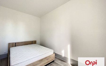 Appartement à louer 2 pièces • 32,70 m2 Montluçon - Photo 3