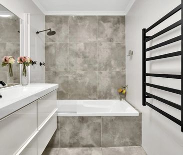 607/242 Elizabeth Street, Surry Hills, NSW 2010 - Photo 5