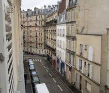 Logement à Paris, Location meublée - Photo 4