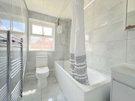 Terraced House - Photo 3