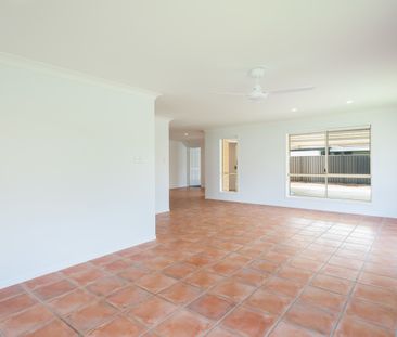 10 Caribou Crescent, Upper Coomera QLD 4209 - Photo 2