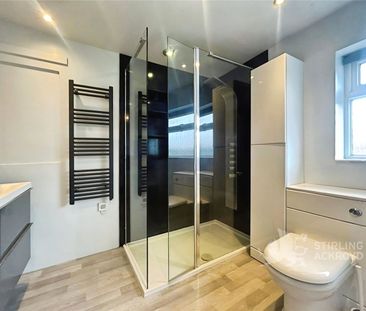 Applegarth Avenue, Guildford, Surrey, GU2 8LX - Photo 6