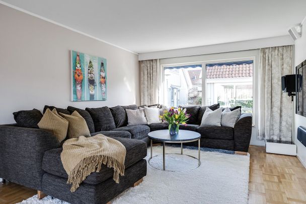 Knapehall, Askim - Photo 1