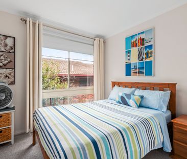 Fully furnished family home - SHORT TERM LEASE - Photo 6