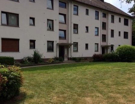 Die gefällt mir: günstig geschnittene 3-Zimmer-Wohnung - Photo 1