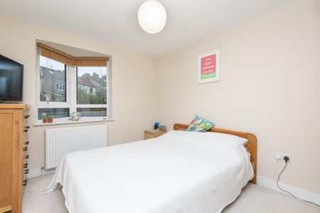 1 Bed Flat, Clayewater Court, BS5 - Photo 4