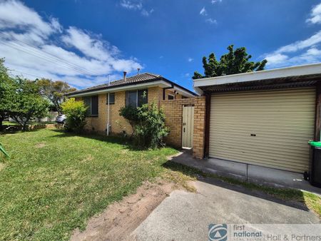 1/2 Vizard Street, 3175, Dandenong Vic - Photo 3