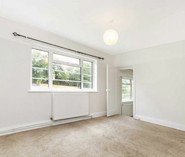 Churchview Road, TW2, London - Photo 6