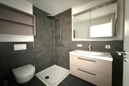 Neubau pur im Erdgeschoss mit Gartenanteil - 2-Zimmer-Wohnung zum Wohlfühlen - Photo 3