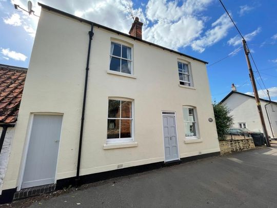 3 bedroom detached house to rent - Photo 1