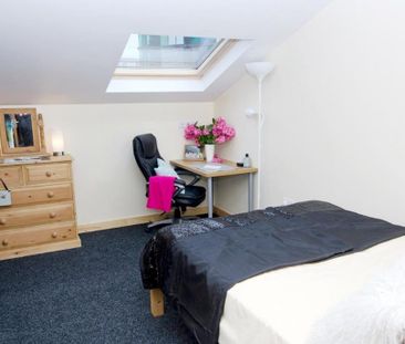 5 bedroom flat to rent - Photo 6