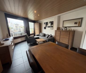 Dit charmante penthouse met één slaapkamer onderscheidt zich door z... - foto 2