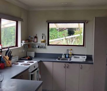 4BR house in Dalmore with great views - Photo 1