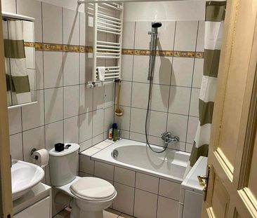 Charmante 1-Zimmer Altbauwohnung mit Blick ins Grüne - Photo 1