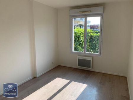 Location Appartement 2 pièces 47m² POITIERS 86000 - Photo 4
