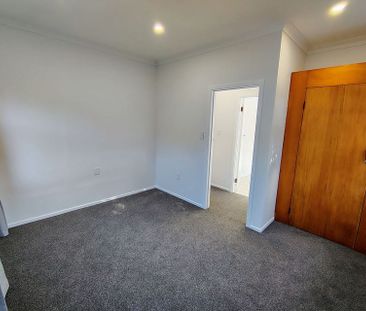 Pahurehure, renovated 2 bedroom unit - Photo 2