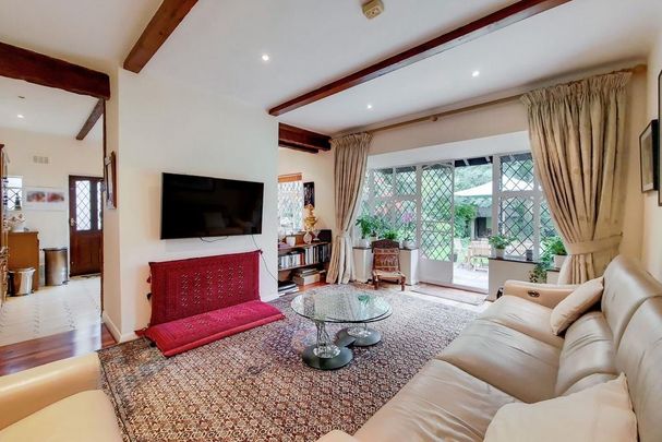 4 bedroom detached house to rent - Photo 1