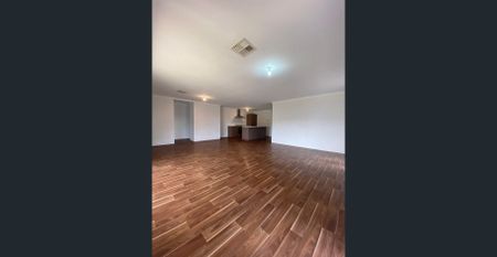 Welcome to Your Spacious 4x2 Home in Aveley! - Photo 2