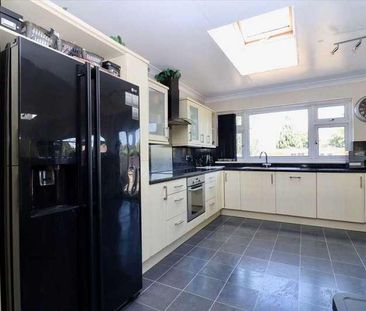 Watling Street, Gravesend, DA11 - Photo 2