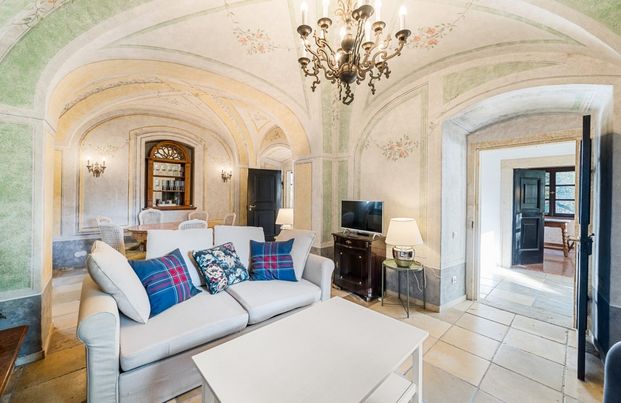 Liebe zur Nostalgie: Historische Villa am Kahlenberg mit Blick über Wien - Photo 1