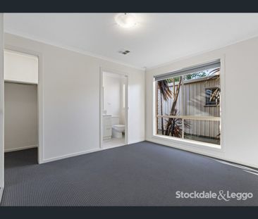 10 Cabarita Court, Corio, Vic 3214 - Photo 4