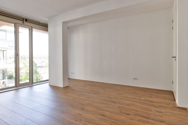 Appartement te huur: Wijnsilostraat 96 1019 VM Amsterdam - Photo 1