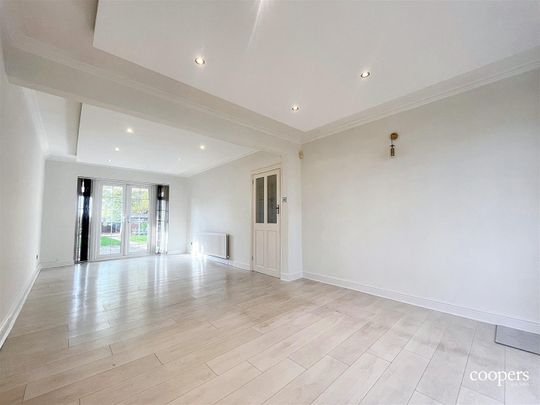 Victoria Road, Ruislip, HA4 - Photo 1